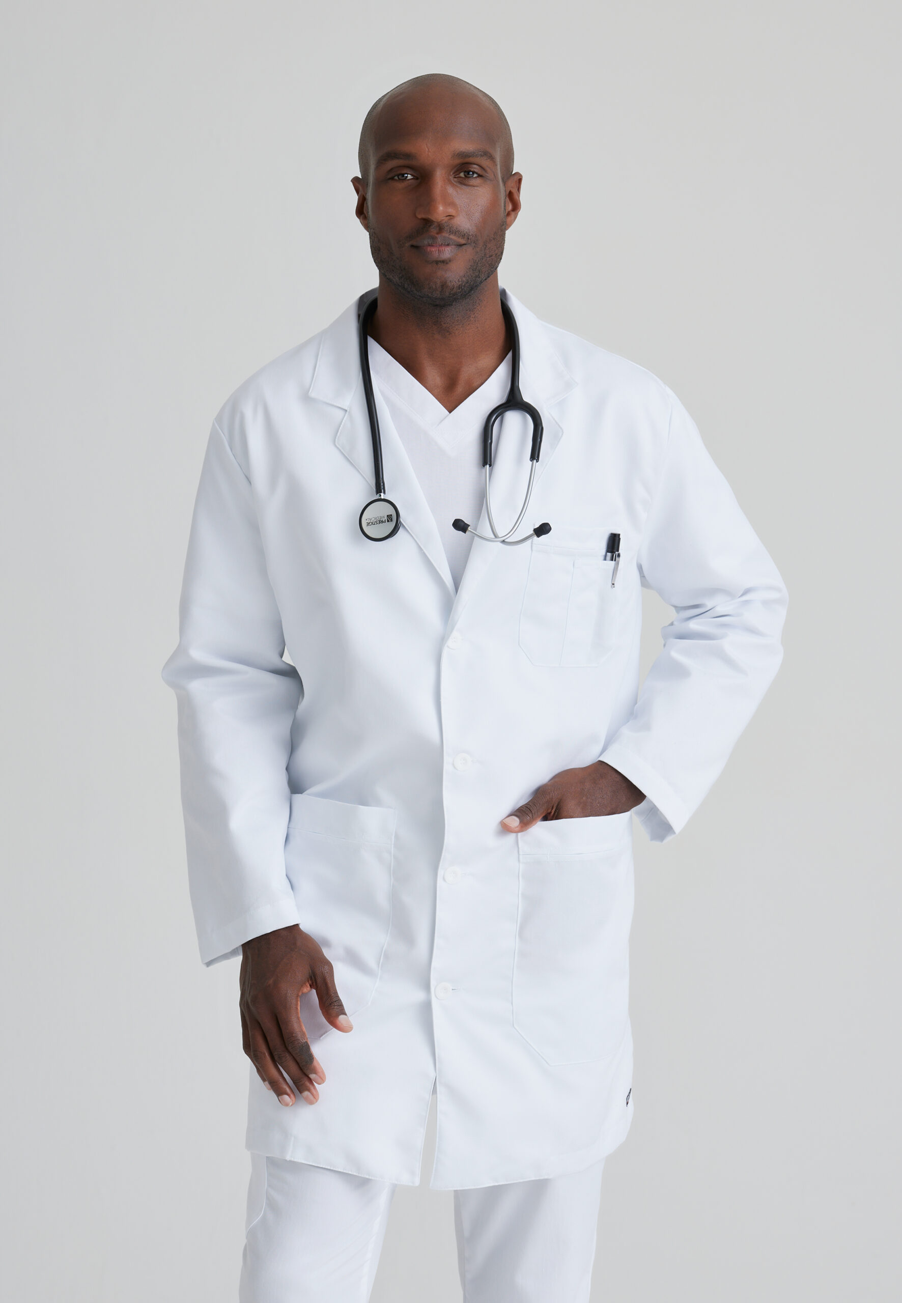 Vittorio uniformes- Bata laboratorio o médica blanca